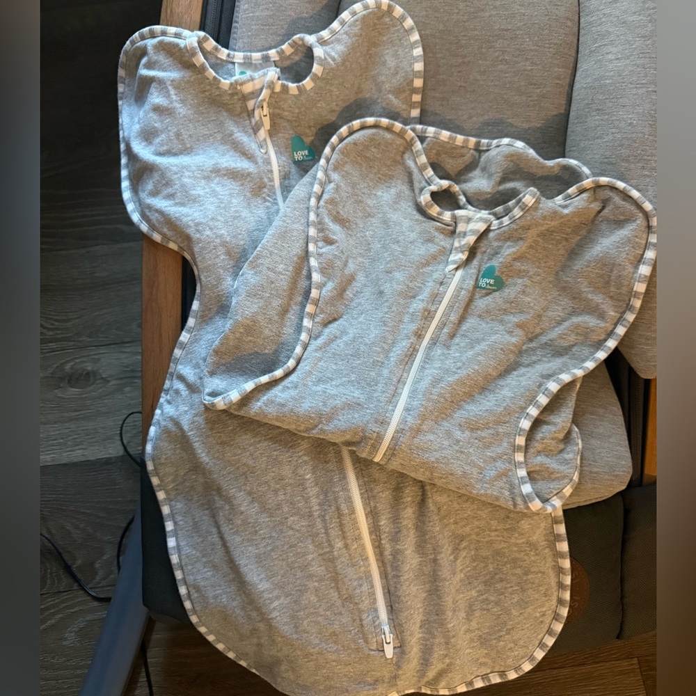 2 Love to Dream Baby Swaddles
